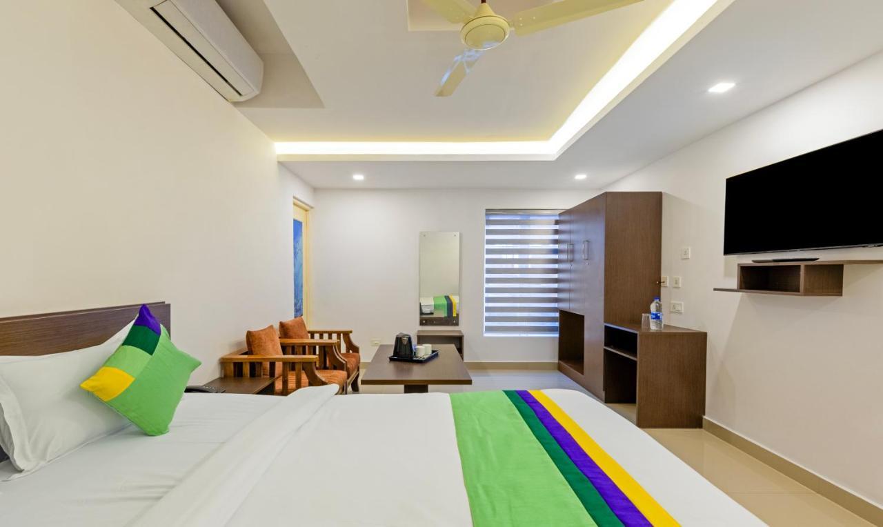 Treebo Trend Airport Avenue Plaza Cochin Airport Hotell Kochi Eksteriør bilde