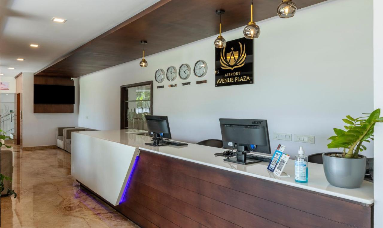 Treebo Trend Airport Avenue Plaza Cochin Airport Hotell Kochi Eksteriør bilde